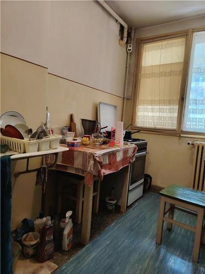 Apartament 2 camere Basarabia Gheorghe Petrascu - 1