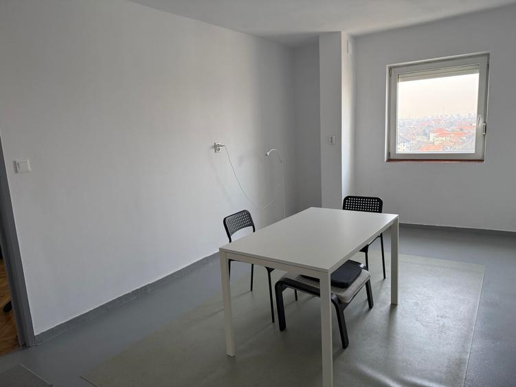 Disponibil imediat!! – Apartament cu potențial excelent și priveliște superbă! - 4