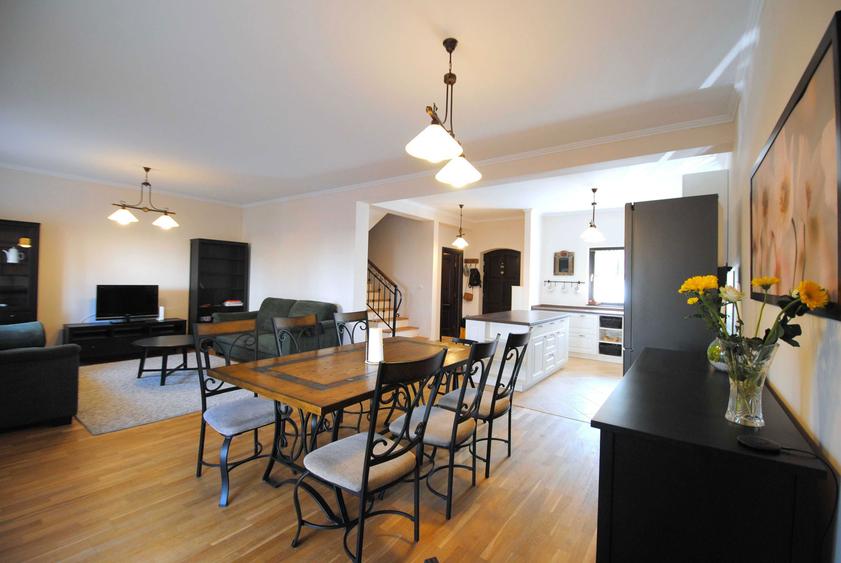 Proprietar, ofer spre inchiriere casa in complexul La Torre - Giroc - 2