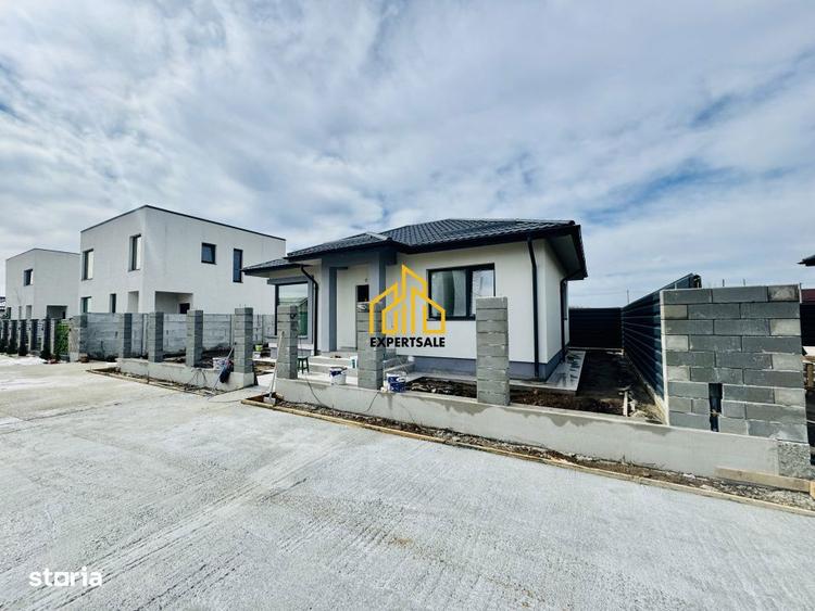 CASA CLINCENI INDIVIDUALA/ MODERNA/ - 6