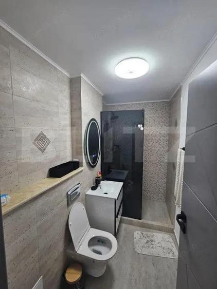 Apartament cu 2 camere, decomandat, 56 mp, zona centrala, Blaj - 2