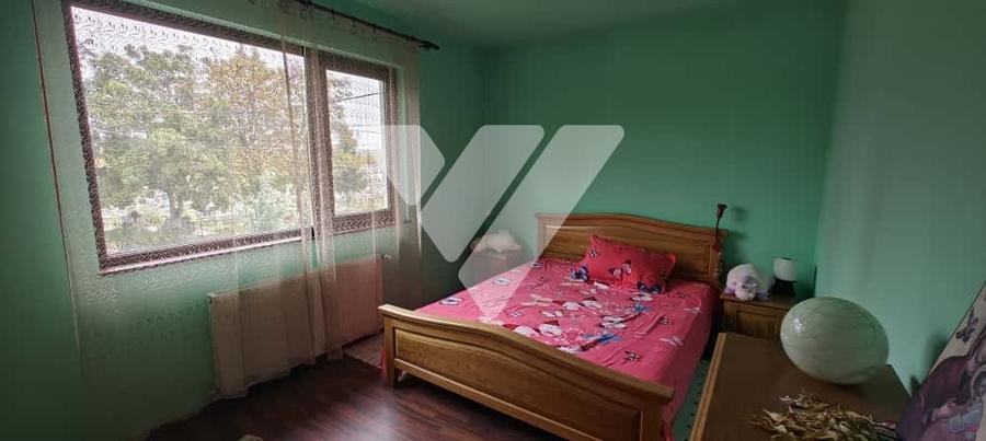 Casa individuala mobilata 6 camere si teren de 500 mp in Talmaciu - 12