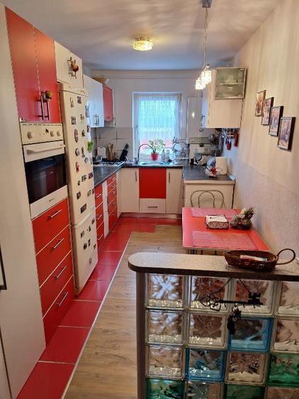 Vând apartament 3 camere.  - 5