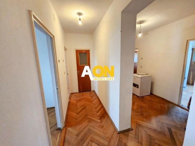 Apartament 3 camere, etaj 2 + Garaj + boxa, Caroline Cetate - 10