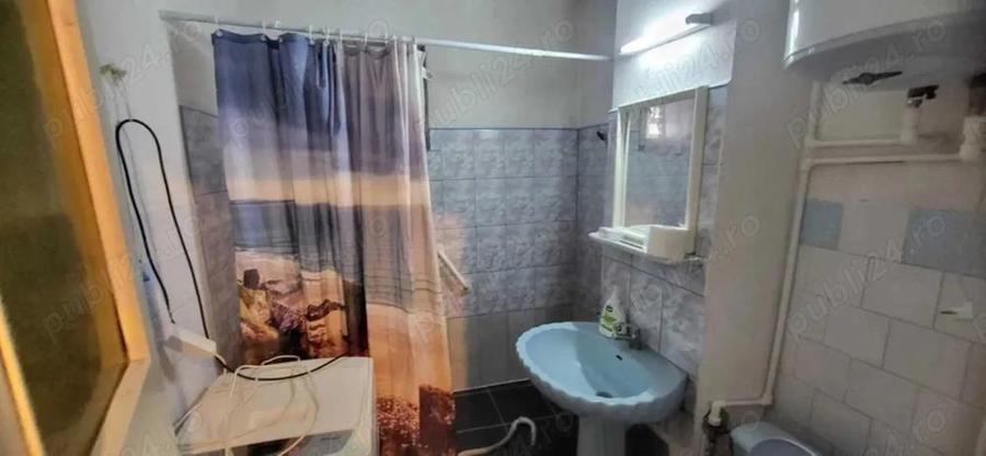 Apartament cu 3 camere in Micro 18 - 6