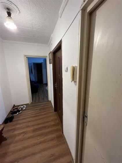 Apartament 2 camere Semidecomandat Almasu Mare - 1