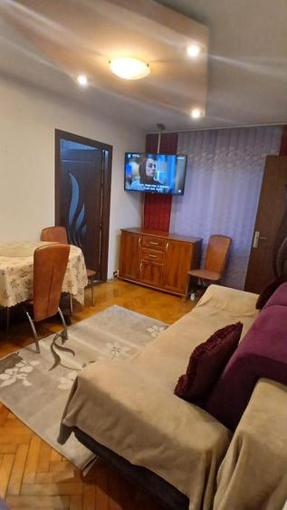 Apartament 2 camere Sagului Langa piata total amenajat nou - 1