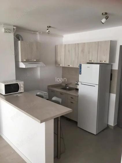 Inchiriez studio 2 cam. (direct proprietar), zona Poligrafiei-Pajura-Petrom City - 480 Euro Inchiriez studio 2 cam. (direct proprietar), zona Poligrafiei-Pajura-Petrom City - 480 Euro