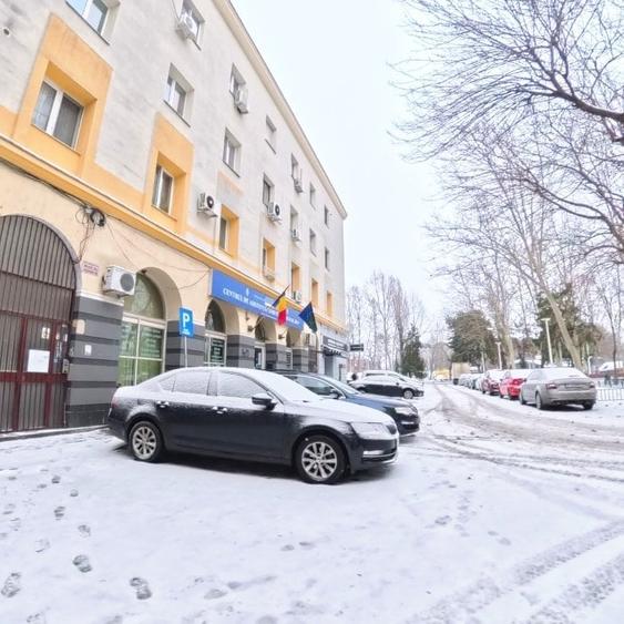 Muncii - Basarabia - Bloc mixt -Garsoniera cu boxa - etj 2 - 9