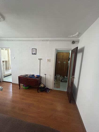 Inchiriez garsoniera - 3