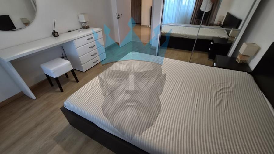 Apartament cu 2 camere decomandat, mobilat în P-ța Unirii