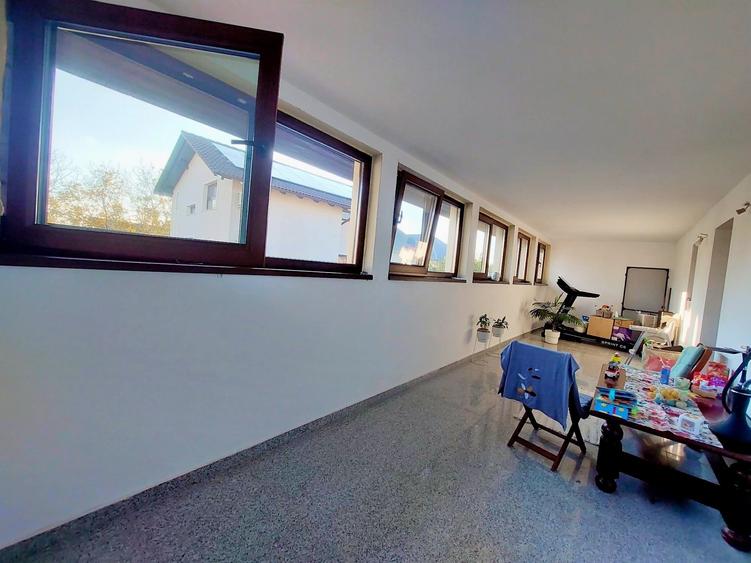 Vilă Individuală 7 Camere,  teren 572 mp Drumul Dobroesti Fundeni - 34