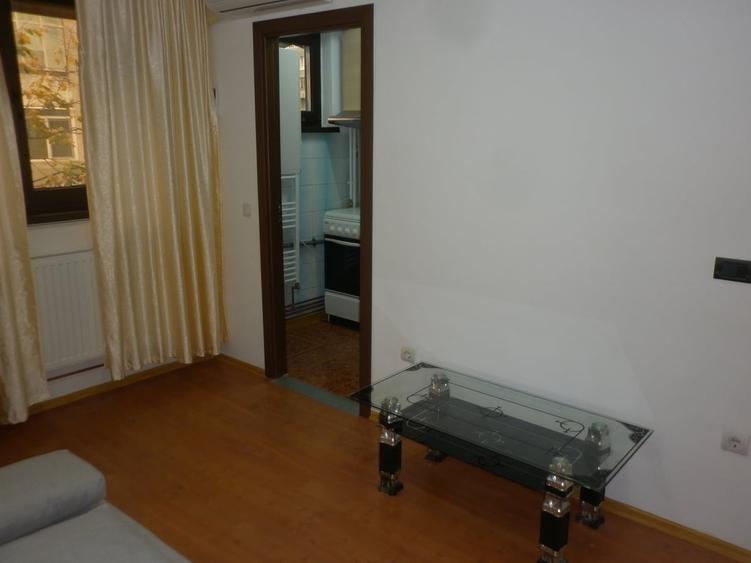 Piata Sudului, Oltenitei vav Scoala de Politie - 1