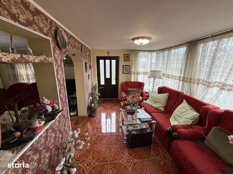 Casa corp C1 84mp + casa corp C2 51mp+garaj+ gradina si teren 889mp - 5