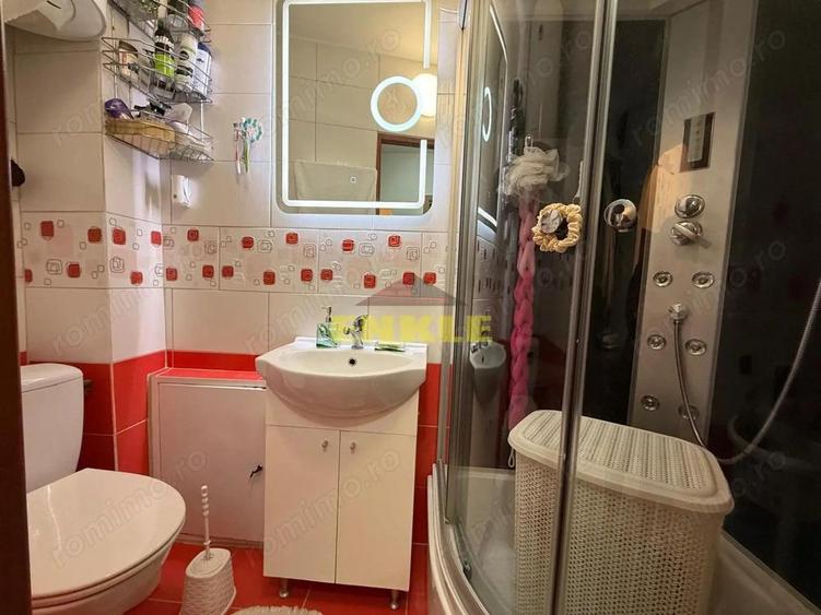 Vanzare garsoniera compartimentata in doua camere - 1