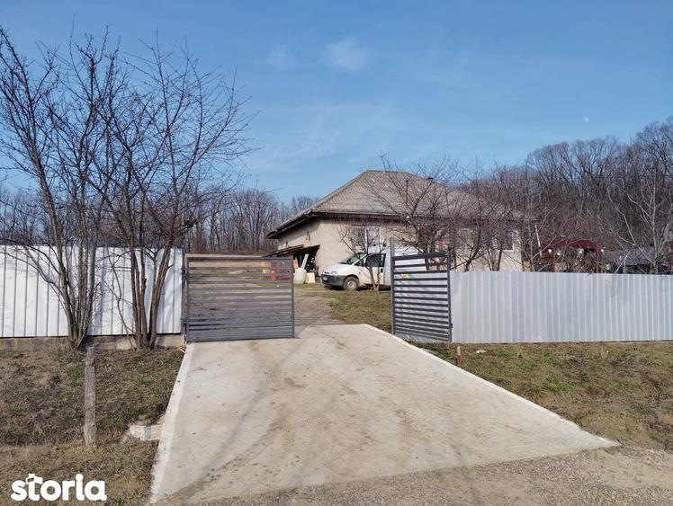 De vanzare casa ?i teren cu o suprafata de 13000 mp, 52.000 euro - 17