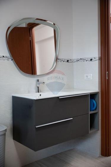 Casă / Vilă cu 5 camere de vânzare - 28