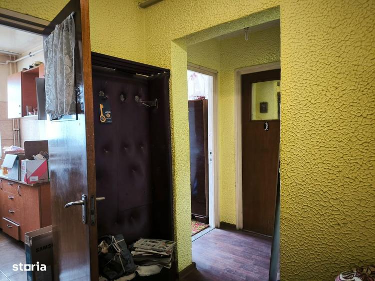 Cantacuzino(Kaufland),apart 2 cam de vanzare - 1