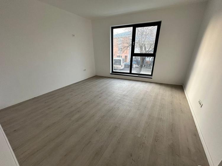 GARSONIERA, ACTE GATA, MUTARE IMEDIATA, LOC PARCARE, COMISION 0% - 5