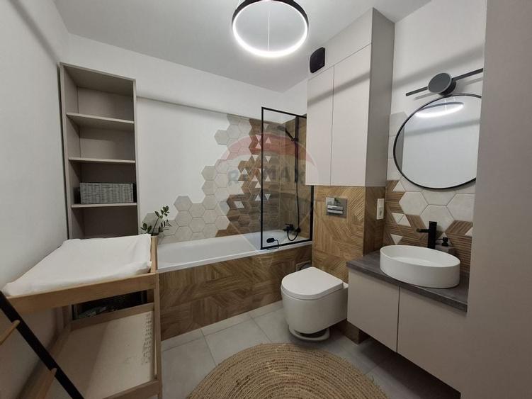 Apartament cu 3 camere de vanzare Calea Surii Mici - 9