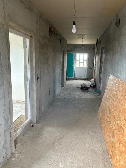 Vând casă cu mansarda - 8