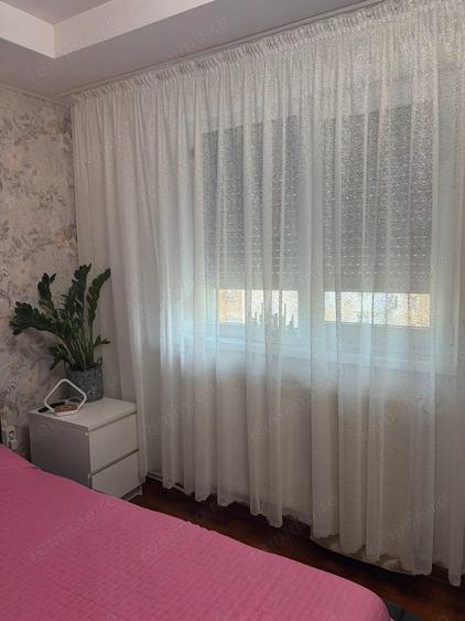 Vand apartament cu 2 camere in zona pia?a mica - 4