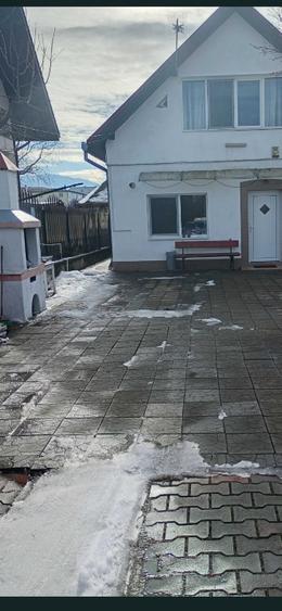 Casa singur in curte- Tractorul- zona de vile - 4