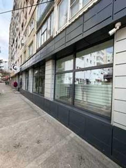 Ofer spre inchiriere spatiu comercial ultracentral in Pascani - 3