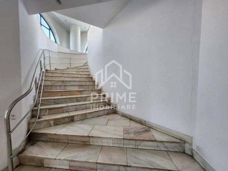 Spa?iu comercial de vanzare zona ULTRACENTRALA | 210 mp utili - 6