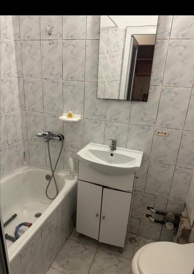 Garsoniera +Boxa/Libera imediat - 3minute de gara - 5