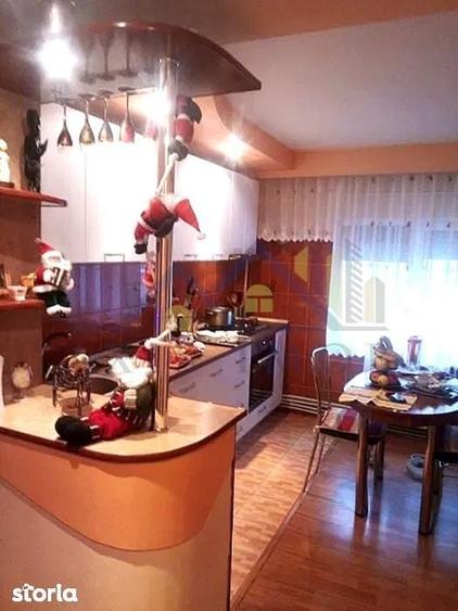 Apartament 3 camere conf 1 decomandat zona 1 Dec 1918 - 3