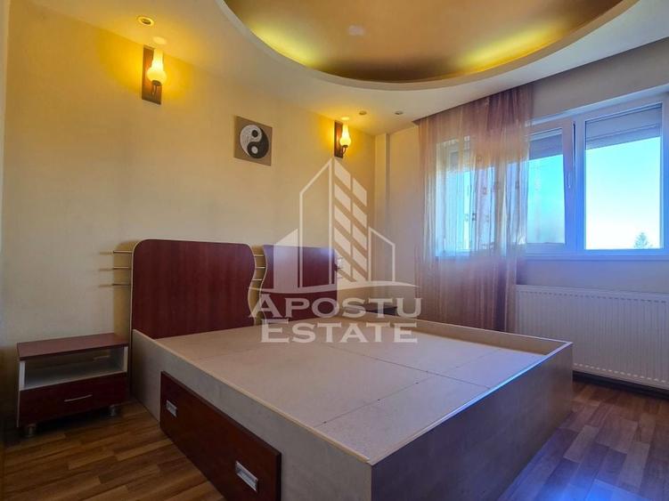 Apartament decomandat 3 camere, zona Miorita - 9