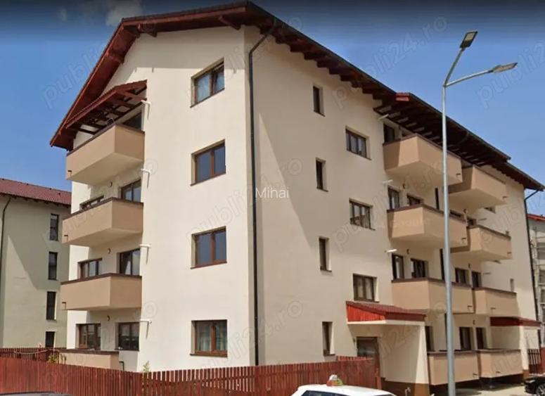 Vand apartament cu 2 camere