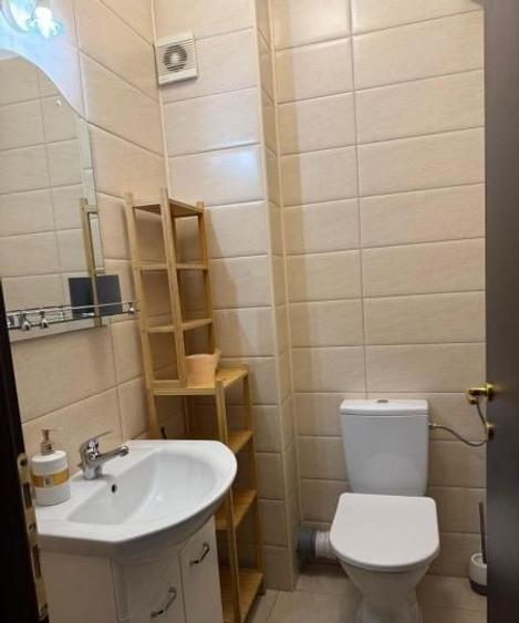Apartament cu 2 camere semidecomandat, mobilat în Tineretului