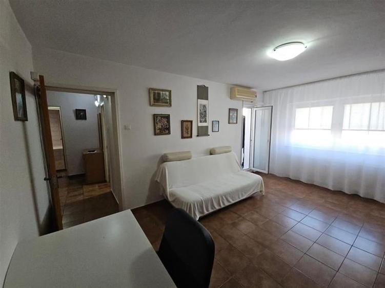 Apartament 2 camere - decomandat - Ctie 85 - Bloc Reabilitat termic - 2