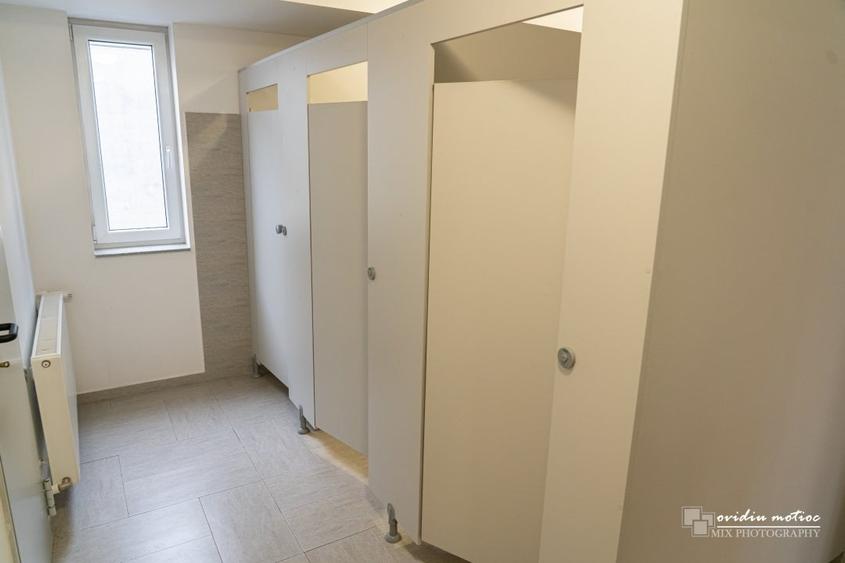 Birouri sau showroom aproape de aeroport - 8