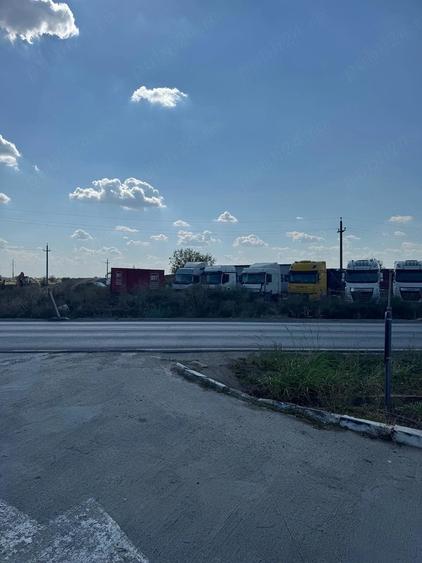 Teren de 5000 mp, în Vârteju