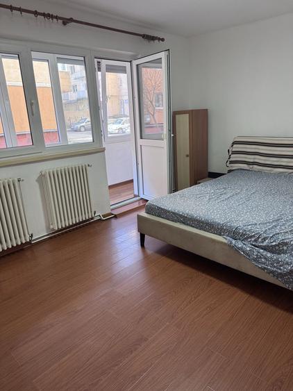 Inchiriez apartament cu o camera la parter , complet mobilat si utilat - 7