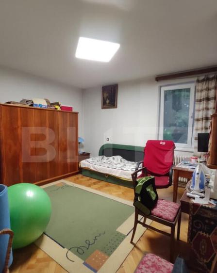 Apartament spa?ios cu 3 camere + garaj , Cornisa - 2