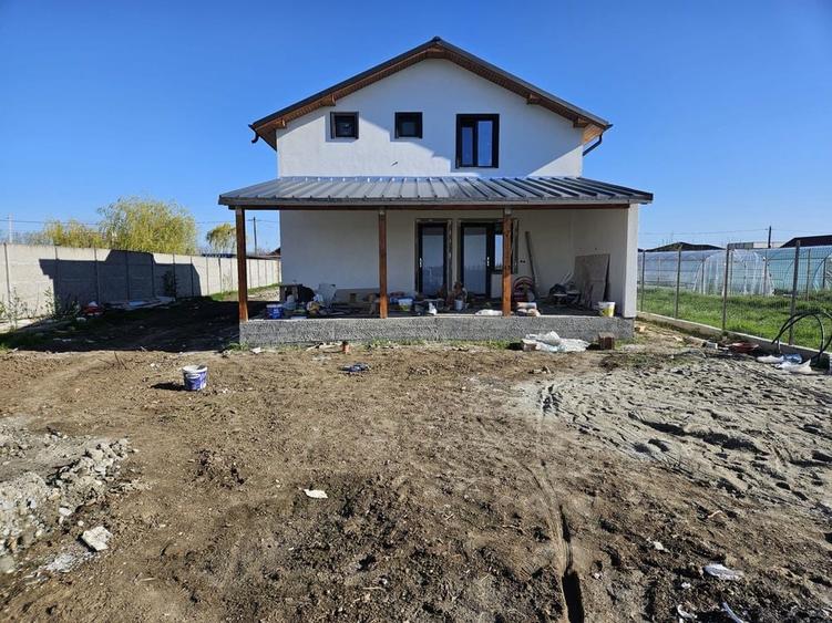 Vand casa la 8 minute de Slatina - 2