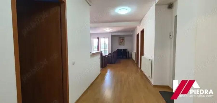 Inchiriez apt cu 3 camere,1,3 km de centru Sibiu - 8