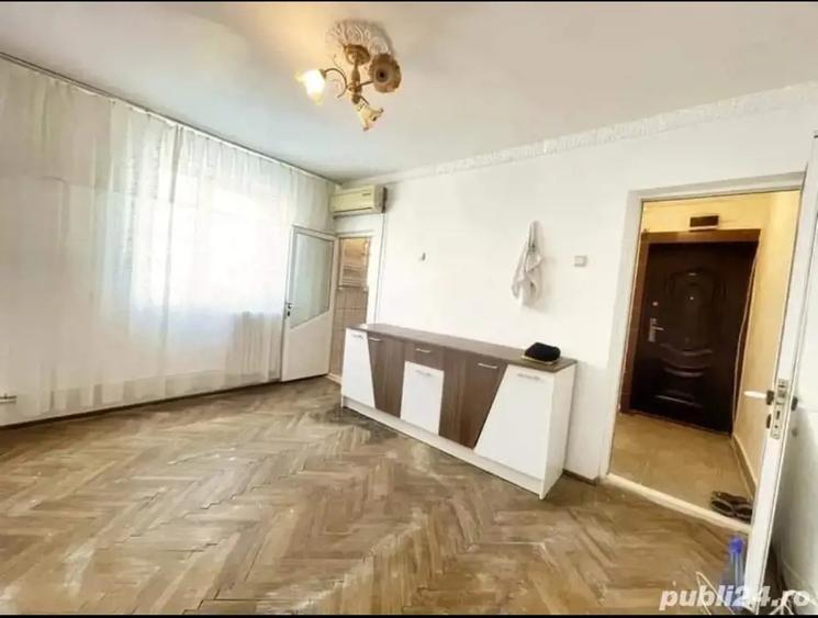 Vand apartament 2 camere - 1