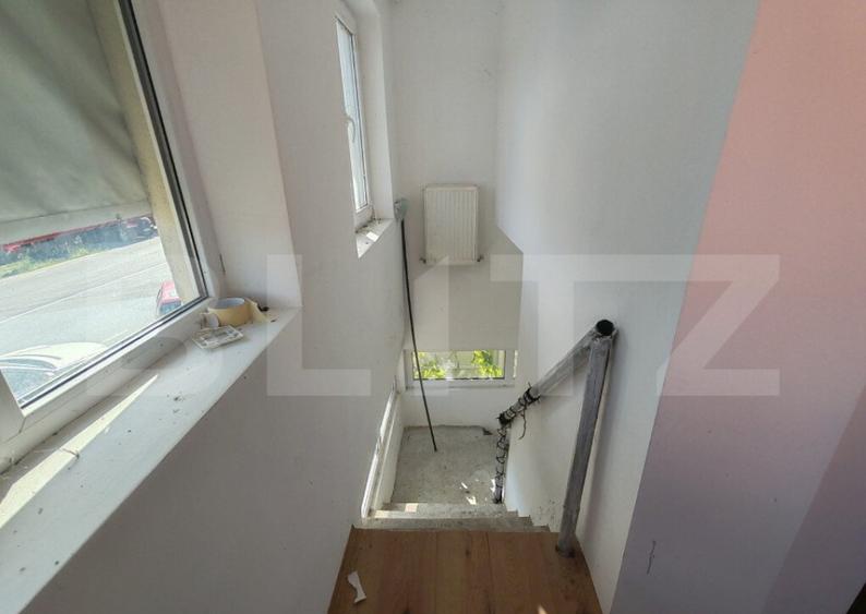 Casa +anexe de vanzare - 15