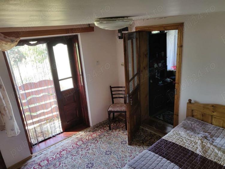 Vanzare casa la ?ara in Costi?a de Sus, comuna Tanasoaia, jud. Vrancea - 6