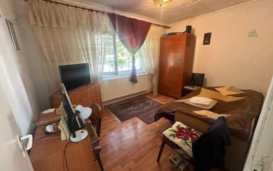 Apartament de vânzare cu 2 camere/scoala nr. 8 - 9