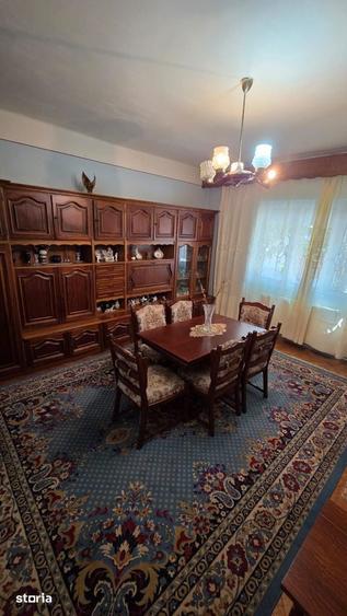 Casa semicentrala de vanzare Str. George Cosbuc - 12