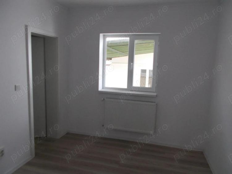 Casa, Timisoara, 1970, jumatate duplex, 2 corpuri, 3+1 camere, 235mp teren - 4