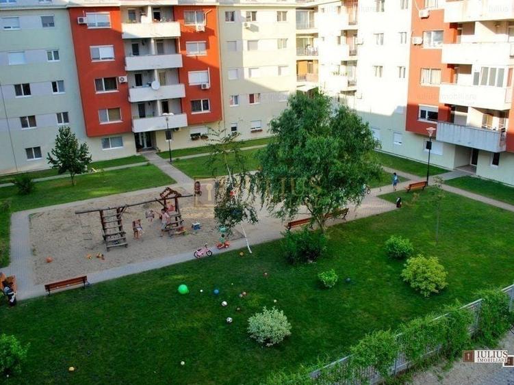 Banu Construct; Loc de PARCARE si Ctr. Inclus. - 1