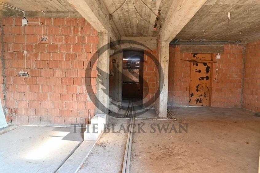 Casa la rosu de vanzare | Iordacheanu - Valea Cucului | Comision 0% - 6