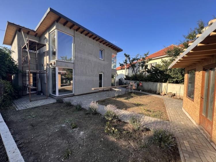 Casa moderna cu design deosebit in Techirghiol - 6